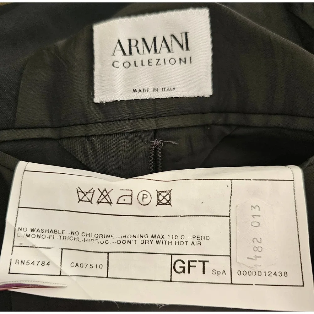 ARMANI COLLEZIONI Vintage Men's Black Wool Single-Breasted Button Blazer Sz 44R - Picture 5 of 11